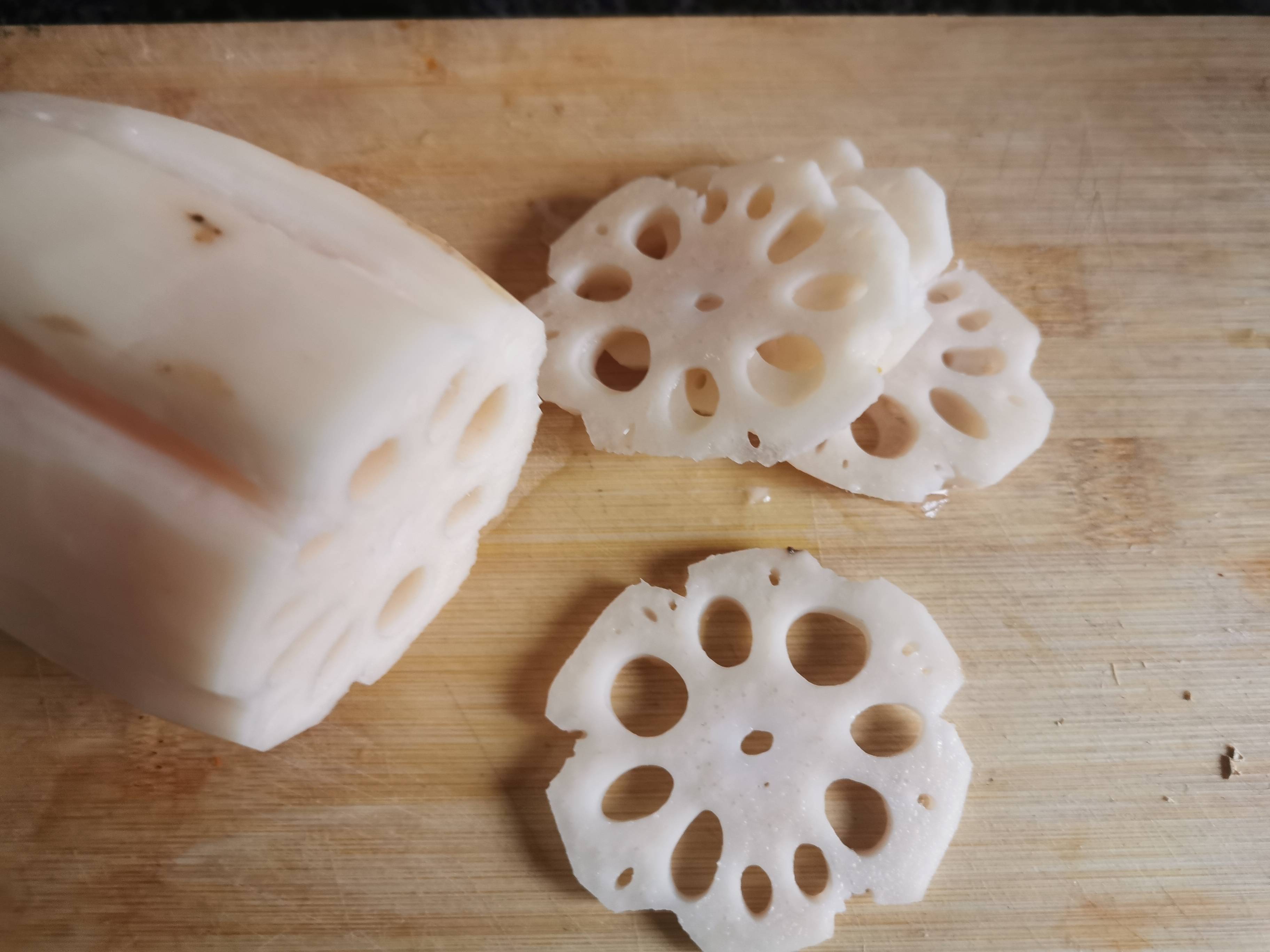 糖醋蓮藕的做法-酸甜味腌菜譜