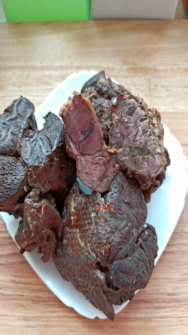 醬牛肉的做法-醬香味煮菜譜-易網(wǎng)健康養(yǎng)生網(wǎng) 醬牛肉的做法-醬香味煮菜譜