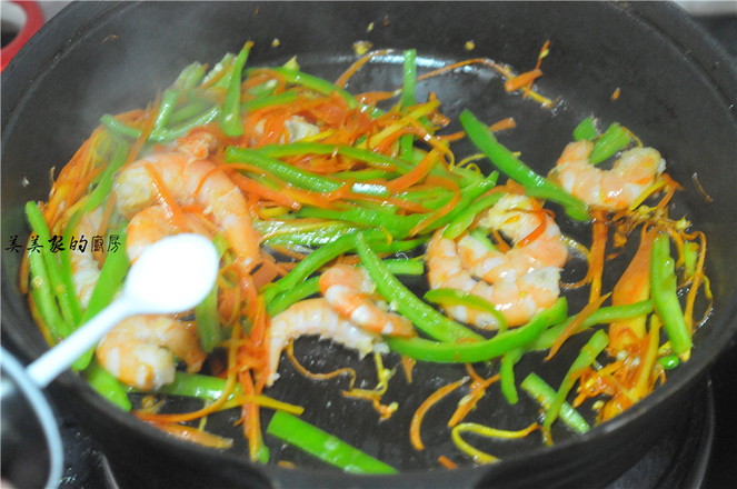 素炒油條的做法-家常味炒菜譜-易網健康養生網 素炒油條的做法-家常味炒菜譜