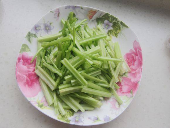 毛芹菜炒羊肉的做法-家常味炒菜譜-易網(wǎng)健康養(yǎng)生網(wǎng) 毛芹菜炒羊肉的做法-家常味炒菜譜