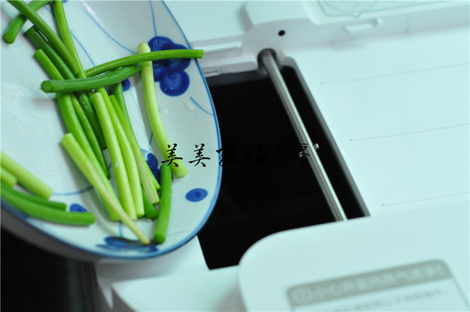 蒜苔炒豆干的做法-家常味炒菜譜