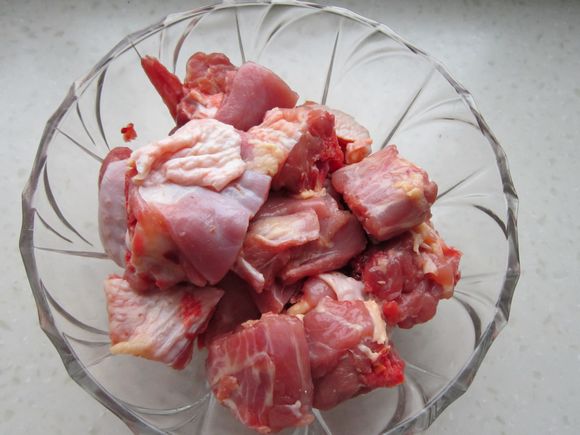 剁椒雞塊的做法-香辣味蒸菜譜-易網(wǎng)健康養(yǎng)生網(wǎng) 剁椒雞塊的做法-香辣味蒸菜譜