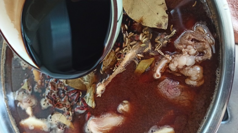 醬牛肉的做法-醬香味煮菜譜-易網(wǎng)健康養(yǎng)生網(wǎng) 醬牛肉的做法-醬香味煮菜譜