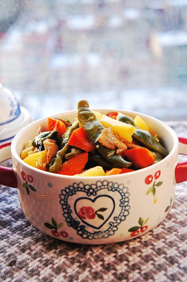 家常大燉菜的做法-家常味燉菜譜