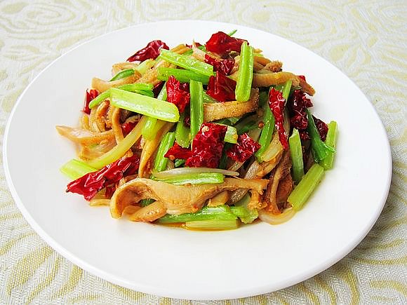 爆炒牛肚的做法-香辣味炒菜譜-易網健康養生網 爆炒牛肚的做法-香辣味炒菜譜