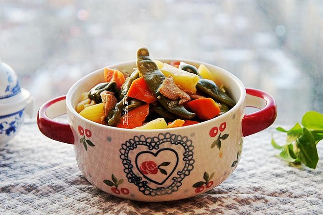 家常大燉菜的做法-家常味燉菜譜