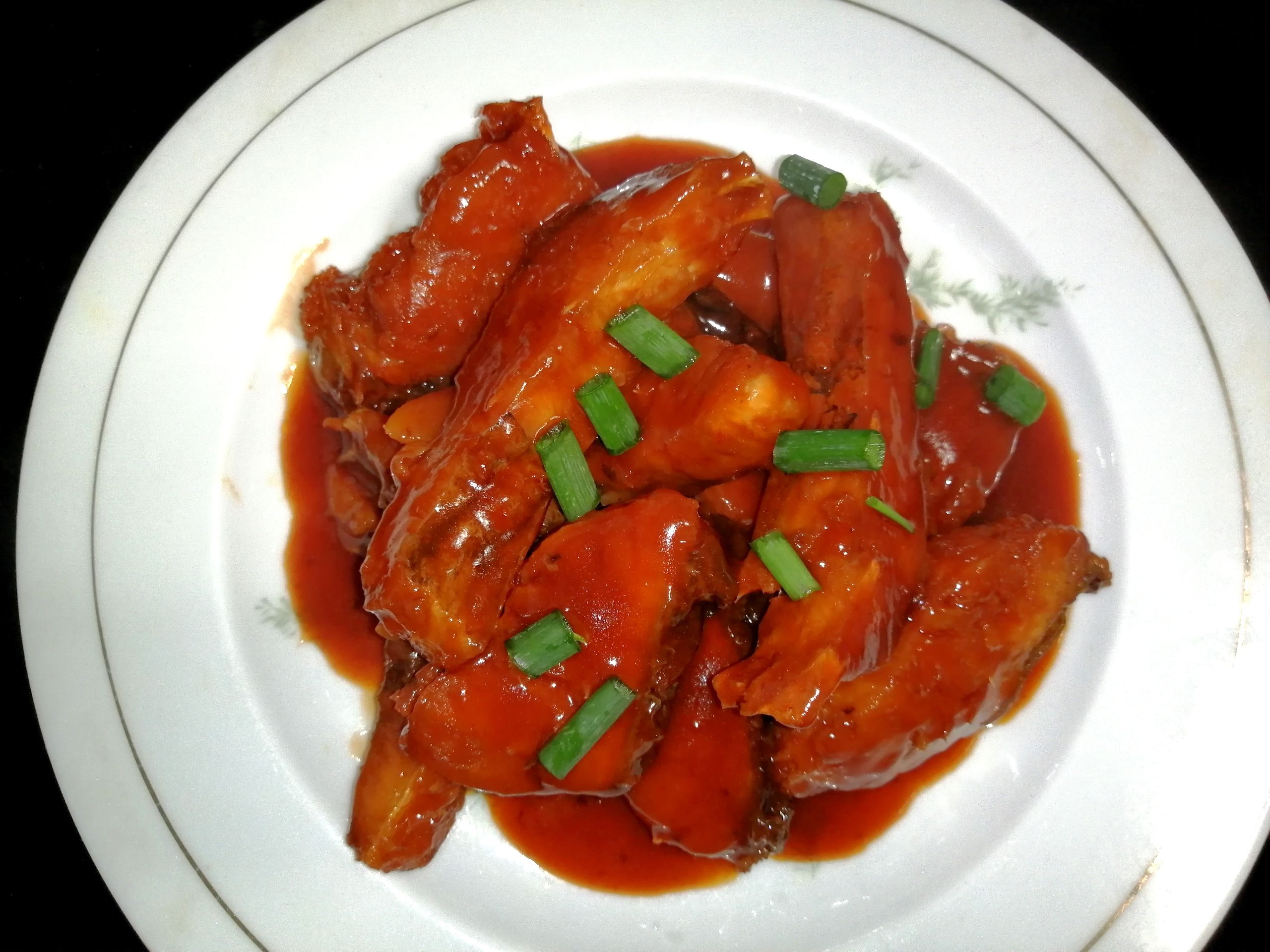 吮指酸甜魚(yú)塊的做法-酸甜味炸菜譜-易網(wǎng)健康養(yǎng)生網(wǎng) 吮指酸甜魚(yú)塊的做法-酸甜味炸菜譜