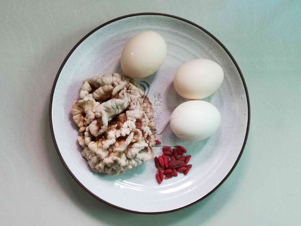 白參菌蒸雞蛋的做法-家常味蒸菜譜-易網<a href=http://www.jsjjzhkt.cn/ target=_blank class=infotextkey>健康養生</a>網 白參菌蒸雞蛋的做法-家常味蒸菜譜
