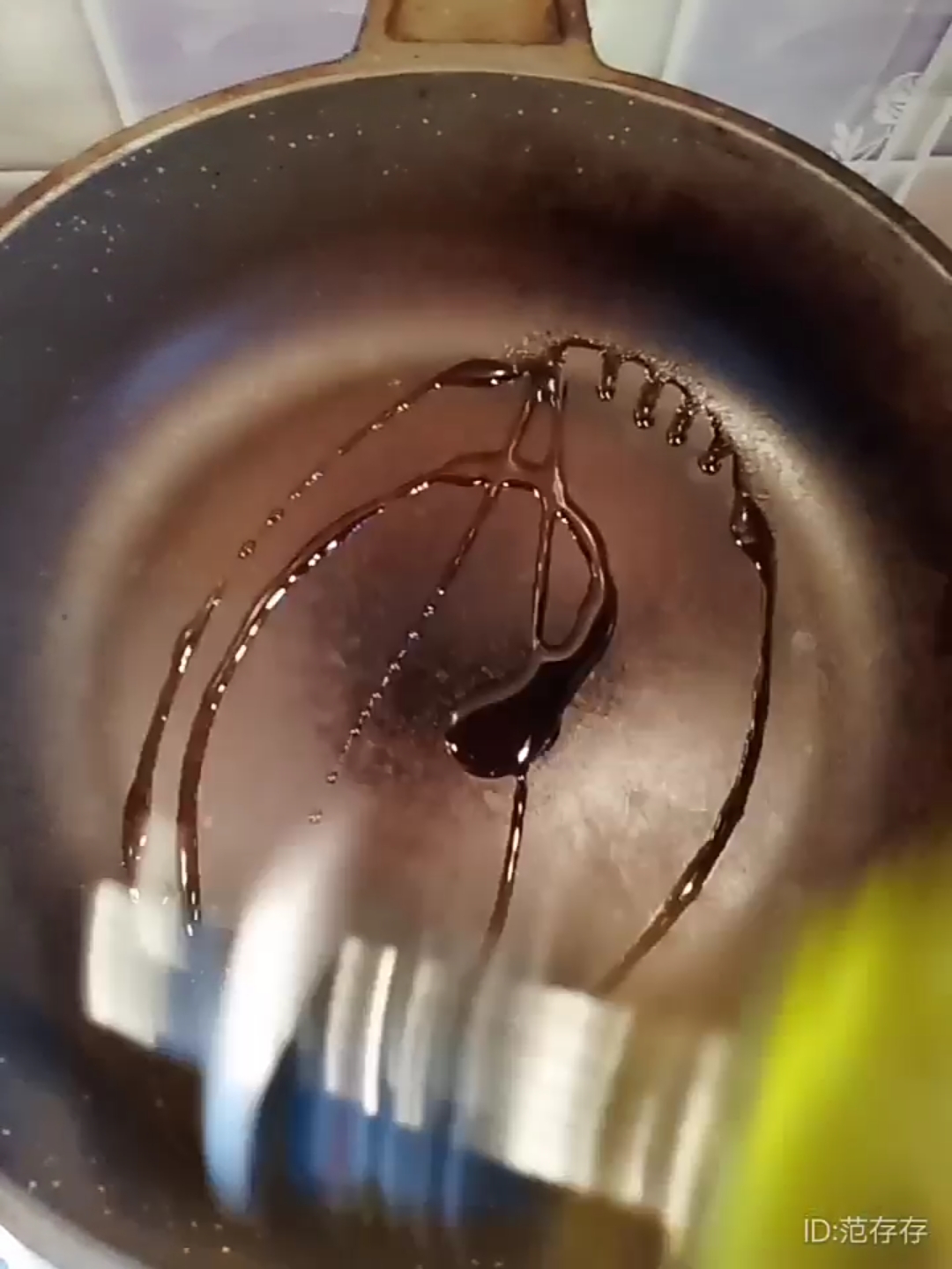 蠔油肉末西生菜的做法-家常味炒菜譜-易網<a href=http://www.jsjjzhkt.cn/ target=_blank class=infotextkey>健康養生</a>網 蠔油肉末西生菜的做法-家常味炒菜譜