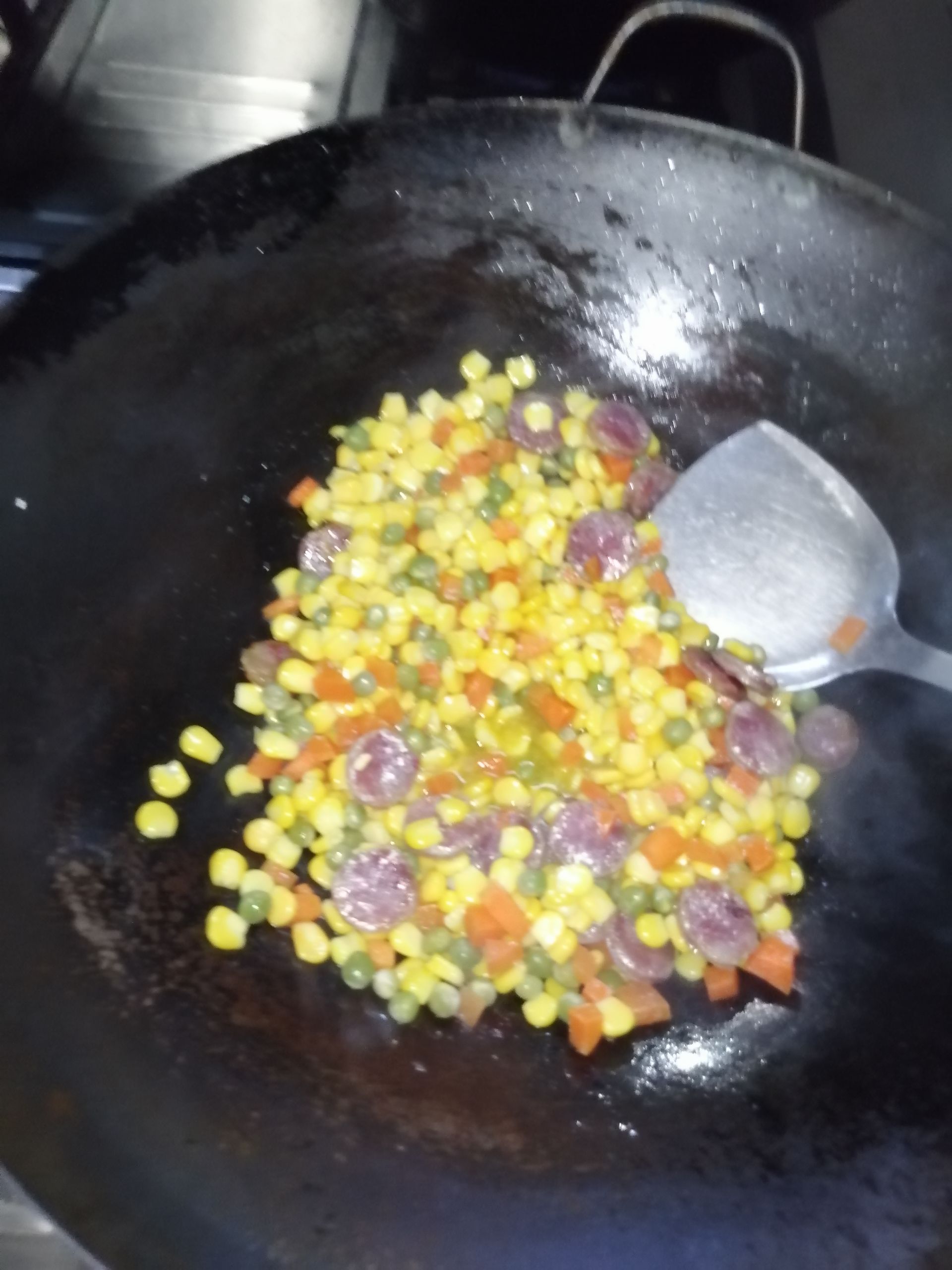 金玉滿堂的做法-家常味炒菜譜-易網健康養生網 金玉滿堂的做法-家常味炒菜譜