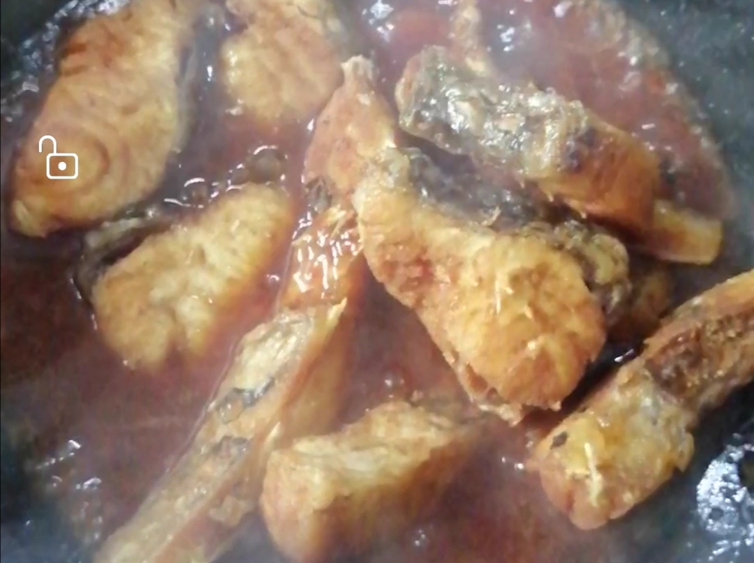 吮指酸甜魚(yú)塊的做法-酸甜味炸菜譜-易網(wǎng)健康養(yǎng)生網(wǎng) 吮指酸甜魚(yú)塊的做法-酸甜味炸菜譜