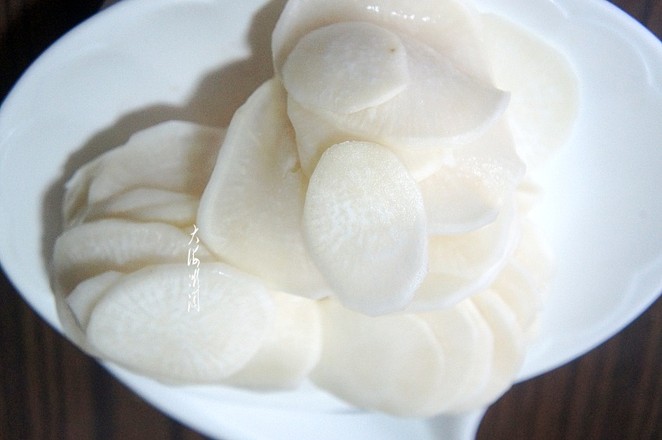 糖醋蘿卜花的做法-酸甜味腌菜譜-易網(wǎng)健康養(yǎng)生網(wǎng) 糖醋蘿卜花的做法-酸甜味腌菜譜