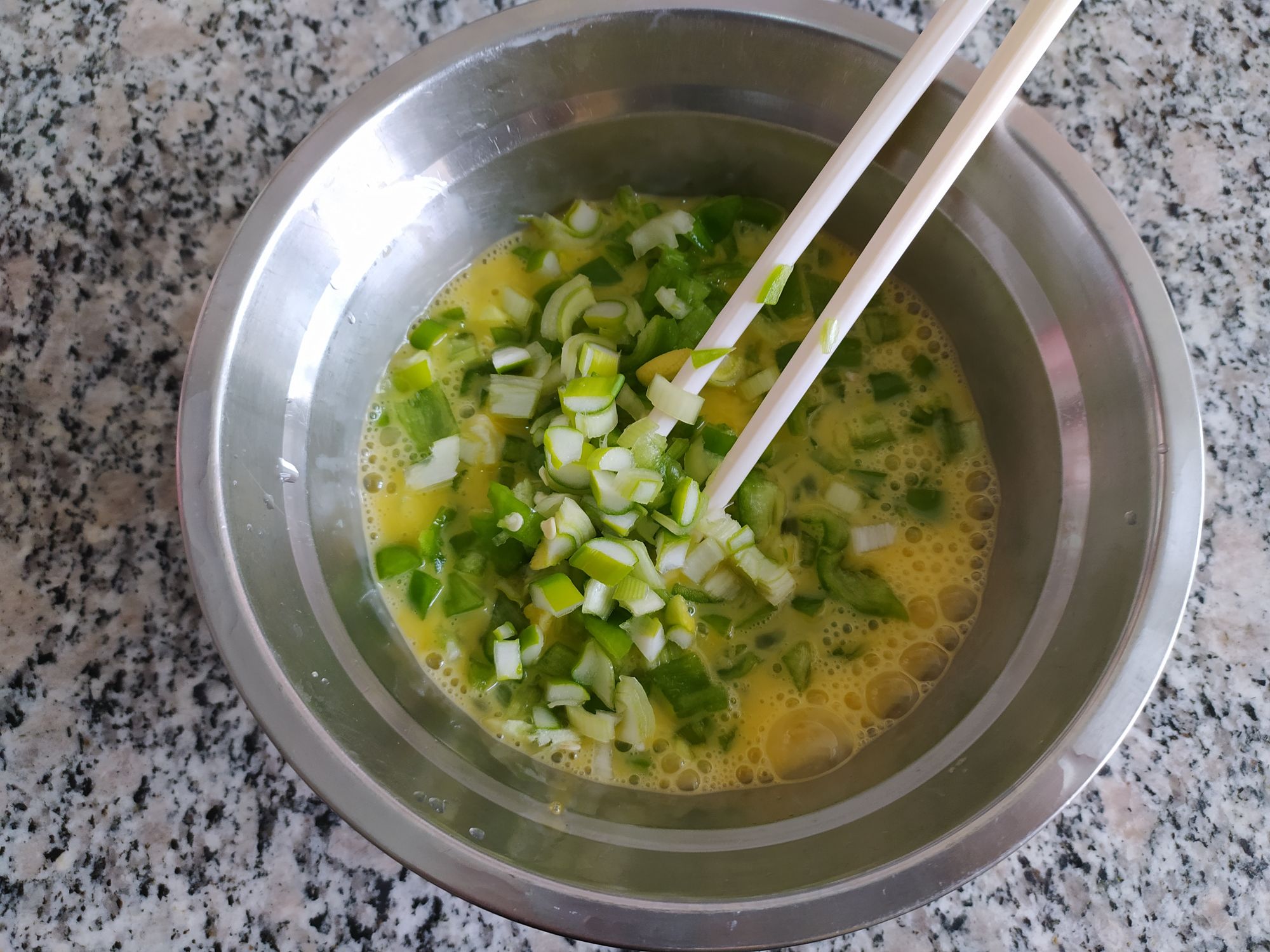 瑤柱炒雞蛋的做法-家常味炒菜譜-易網健康養生網 瑤柱炒雞蛋的做法-家常味炒菜譜