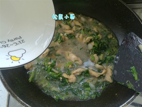 雪菜雞絲面的做法-家常味煮菜譜-易網健康養生網 雪菜雞絲面的做法-家常味煮菜譜