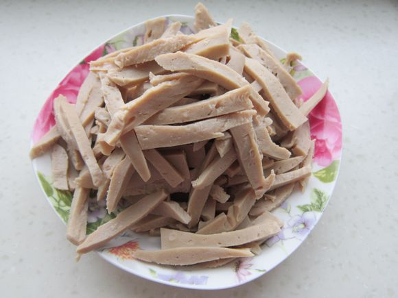 雙椒炒面筋的做法-家常味炒菜譜