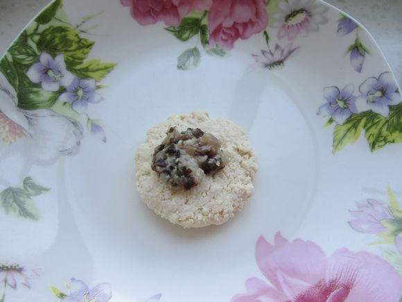 豆腐肉丸的做法-家常味炸菜譜-易網健康養生網 豆腐肉丸的做法-家常味炸菜譜