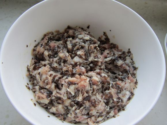 豆腐肉丸的做法-家常味炸菜譜-易網健康養生網 豆腐肉丸的做法-家常味炸菜譜