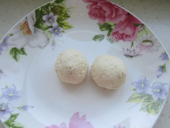 豆腐肉丸的做法-家常味炸菜譜-易網健康養生網 豆腐肉丸的做法-家常味炸菜譜