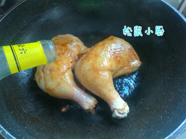 紅燜雞腿的做法-家常味燒菜譜