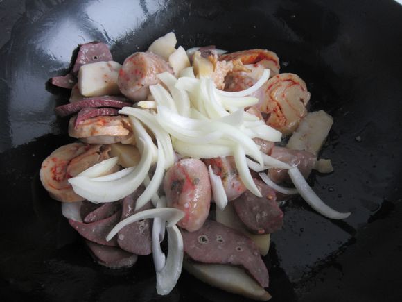 爆炒面肺子的做法-香辣味炒菜譜