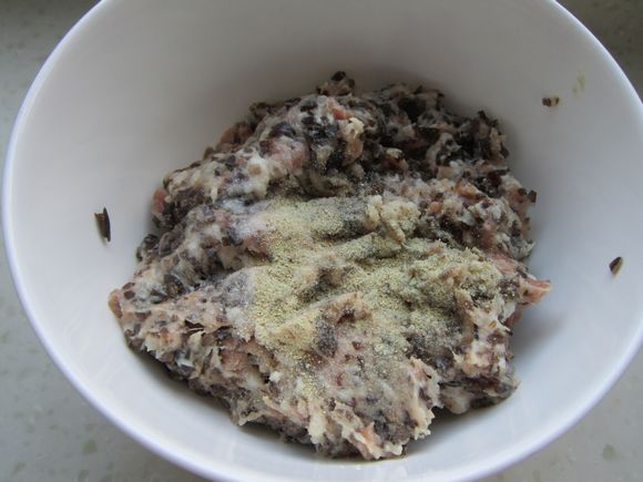 豆腐肉丸的做法-家常味炸菜譜-易網健康養生網 豆腐肉丸的做法-家常味炸菜譜