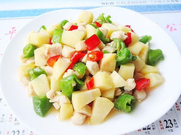 雙椒蘋果炒雞丁的做法-家常味炒菜譜-易網健康養生網 雙椒蘋果炒雞丁的做法-家常味炒菜譜