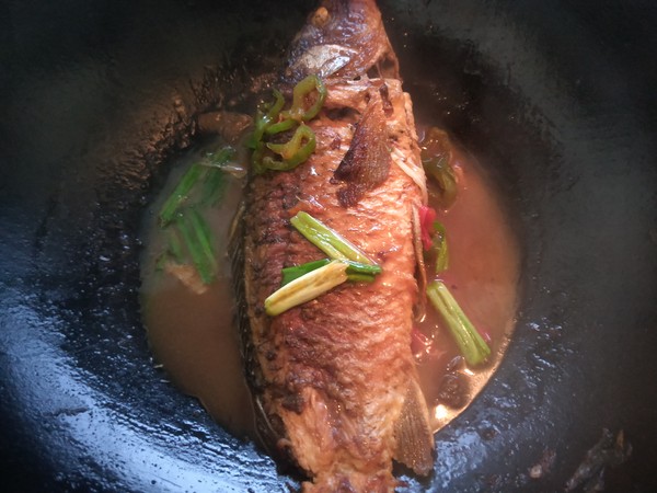 紅燒鯉魚(yú)的做法-咸鮮味燒菜譜