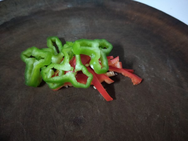 紅燒鯉魚(yú)的做法-咸鮮味燒菜譜