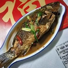 紅燒鯉魚(yú)的做法-咸鮮味燒菜譜