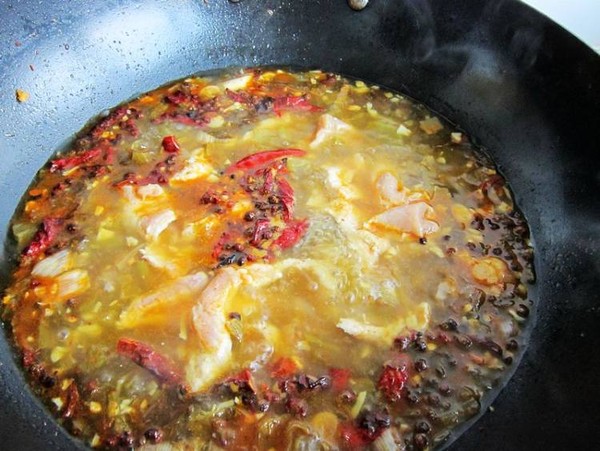 香辣酸菜肉片的做法-香辣味煮菜譜-易網健康養生網 香辣酸菜肉片的做法-香辣味煮菜譜