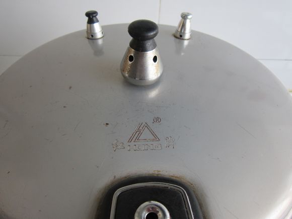 沙吾爾燜肉的做法-家常味燉菜譜-易網健康養生網 沙吾爾燜肉的做法-家常味燉菜譜