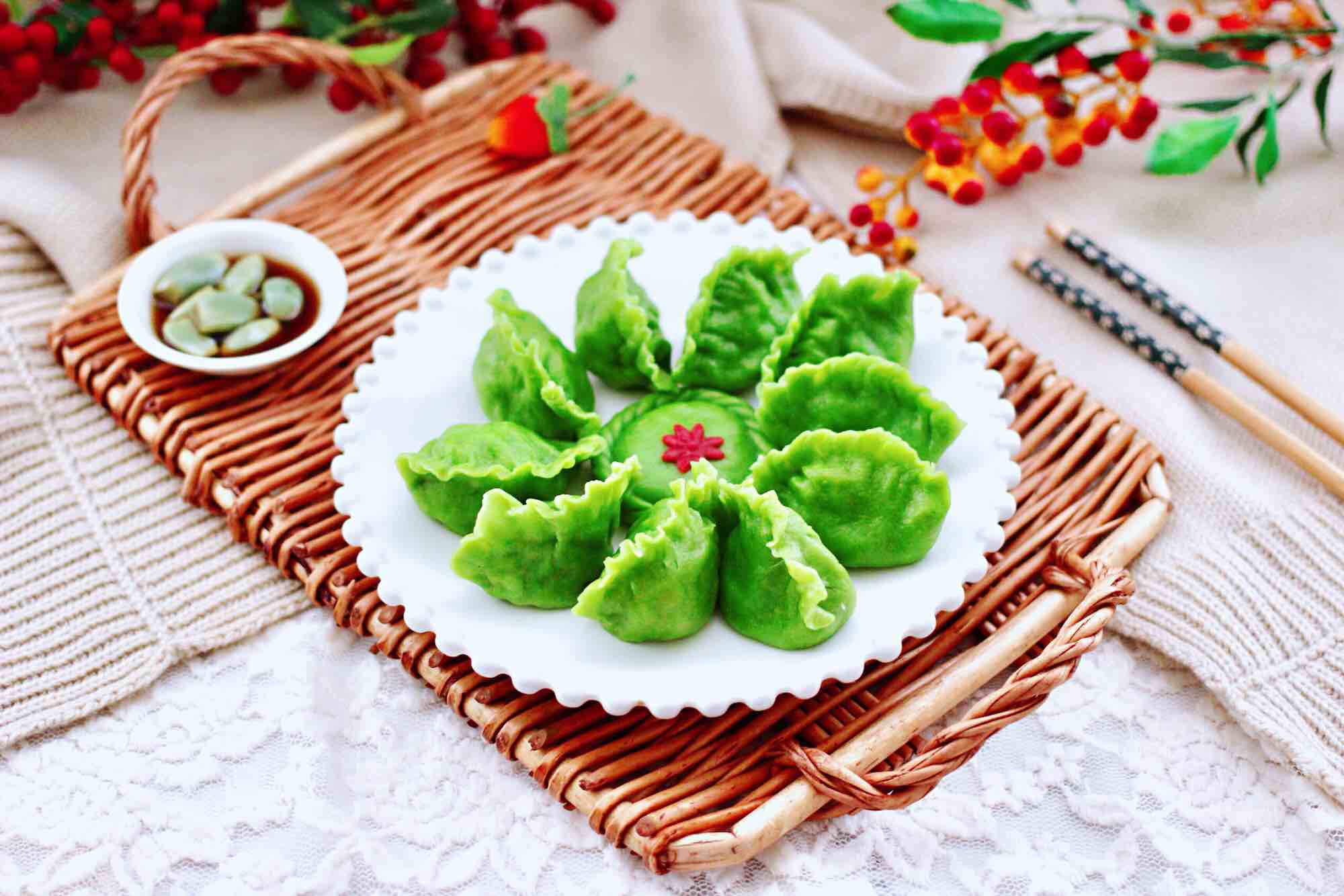 扇貝香干翠玉餃子的做法-咸鮮味煮菜譜