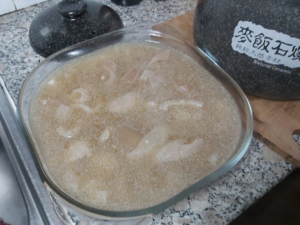 自制豬皮凍的做法-家常味砂鍋菜譜-易網健康養生網 自制豬皮凍的做法-家常味砂鍋菜譜