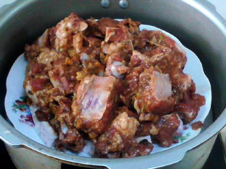 香芋蒸排骨的做法-家常味蒸菜譜-易網(wǎng)健康養(yǎng)生網(wǎng) 香芋蒸排骨的做法-家常味蒸菜譜