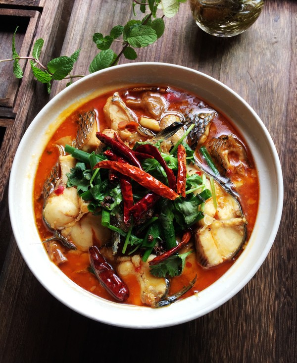 肥腸煮黑魚的做法-香辣味煮菜譜-易網健康養生網 肥腸煮黑魚的做法-香辣味煮菜譜