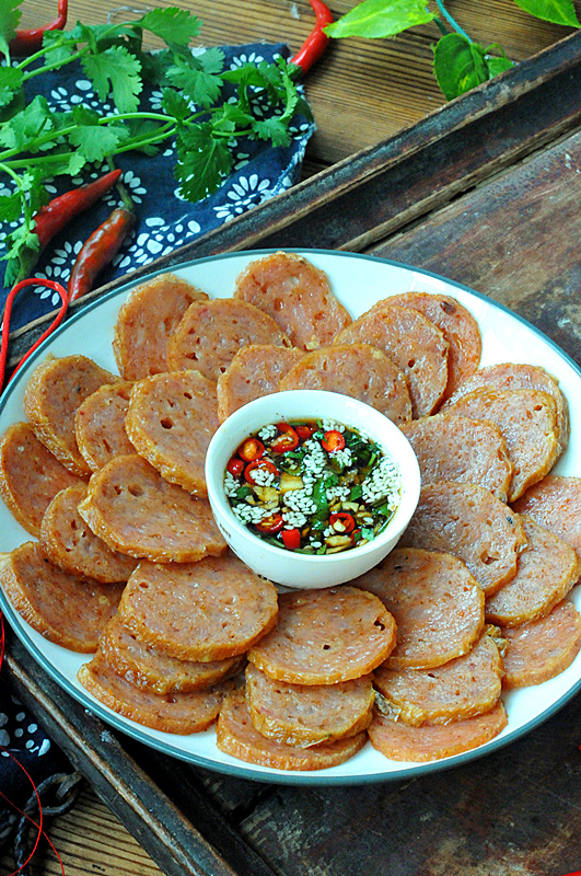 豆皮蒸肉卷的做法-家常味蒸菜譜-易網健康養生網 豆皮蒸肉卷的做法-家常味蒸菜譜