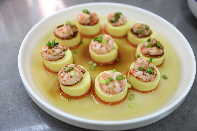 蒸蝦仁玉子豆腐的做法-咸鮮味蒸菜譜-易網(wǎng)健康養(yǎng)生網(wǎng) 蒸蝦仁玉子豆腐的做法-咸鮮味蒸菜譜