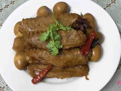 鵪鶉蛋鹵鴨四件的做法-咸鮮味鹵菜譜