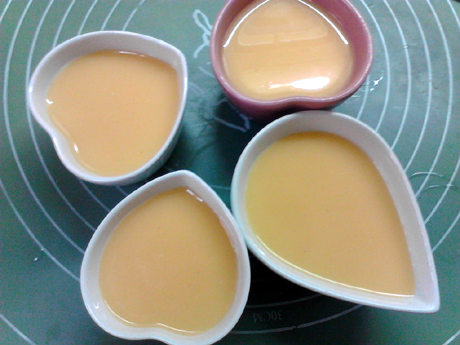 蝦仁蒸蛋羹的做法-咸鮮味蒸菜譜