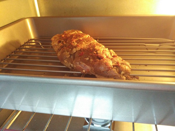 孜然烤羊肉的做法-家常味烤菜譜-易網(wǎng)健康養(yǎng)生網(wǎng) 孜然烤羊肉的做法-家常味烤菜譜