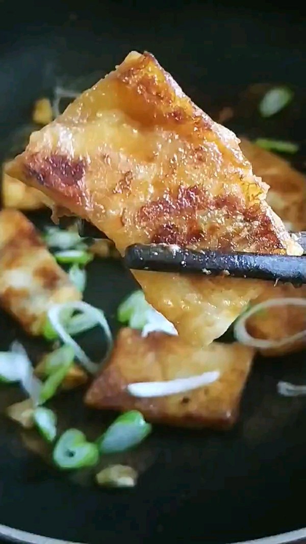 煎明太魚塊的做法-咸鮮味煎菜譜-易網(wǎng)健康養(yǎng)生網(wǎng) 煎明太魚塊的做法-咸鮮味煎菜譜