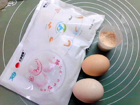 蝦仁蒸蛋羹的做法-咸鮮味蒸菜譜