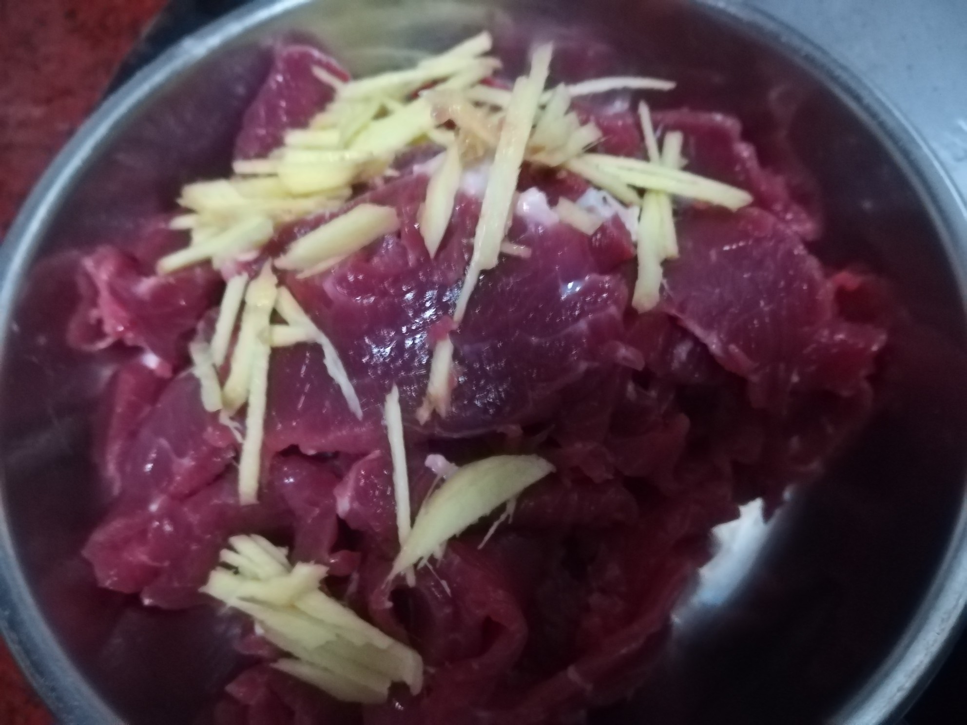 番茄炒牛肉的做法-家常味炒菜譜-易網<a href=http://www.jsjjzhkt.cn/ target=_blank class=infotextkey>健康養生</a>網 番茄炒牛肉的做法-家常味炒菜譜