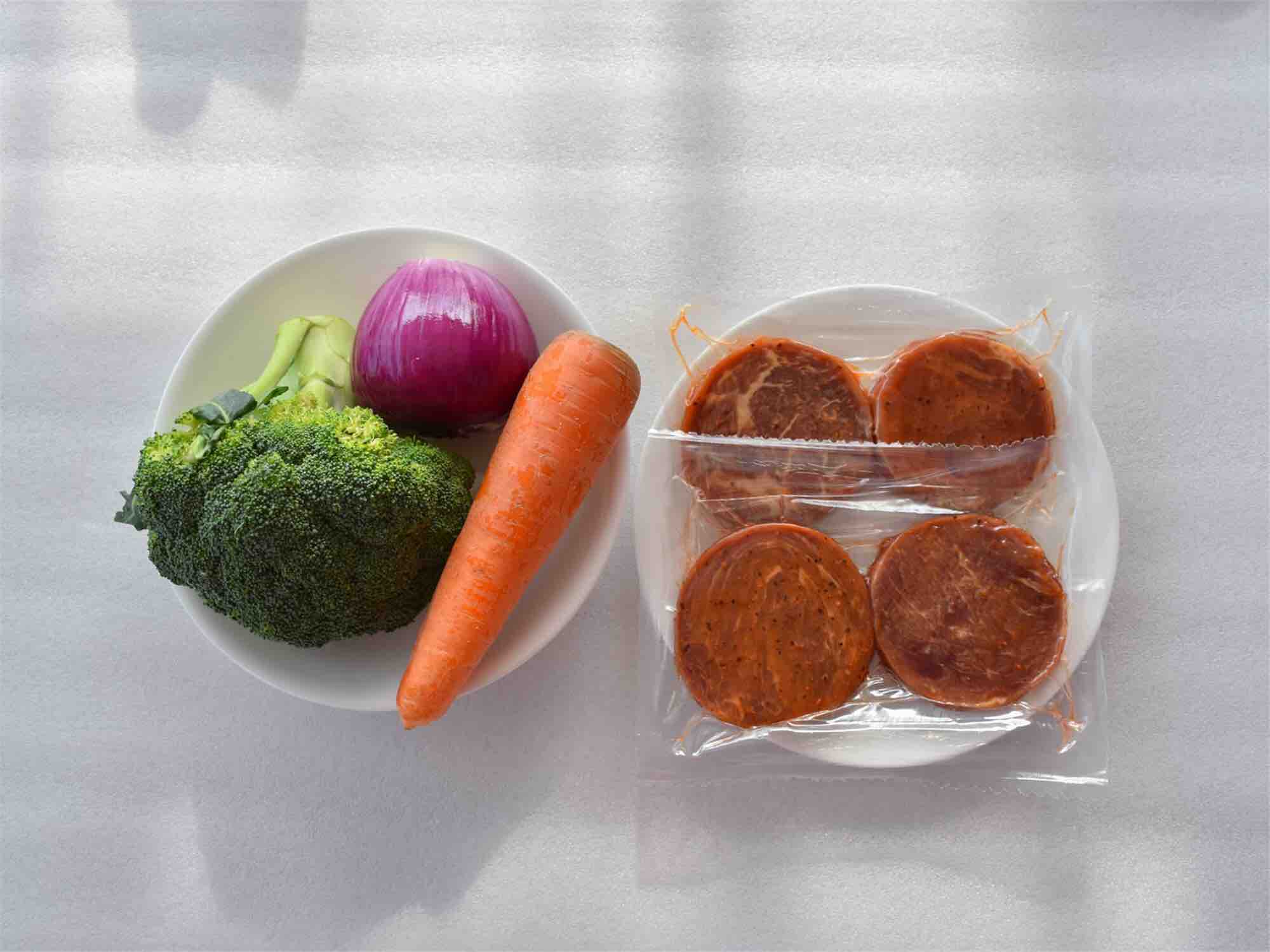 香煎鮮嫩牛排的做法-黑椒味煎菜譜-易網<a href=http://www.jsjjzhkt.cn/ target=_blank class=infotextkey>健康養生</a>網 香煎鮮嫩牛排的做法-黑椒味煎菜譜