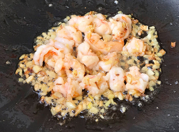 蝦仁炒三色的做法-咸鮮味炒菜譜-易網(wǎng)健康養(yǎng)生網(wǎng) 蝦仁炒三色的做法-咸鮮味炒菜譜