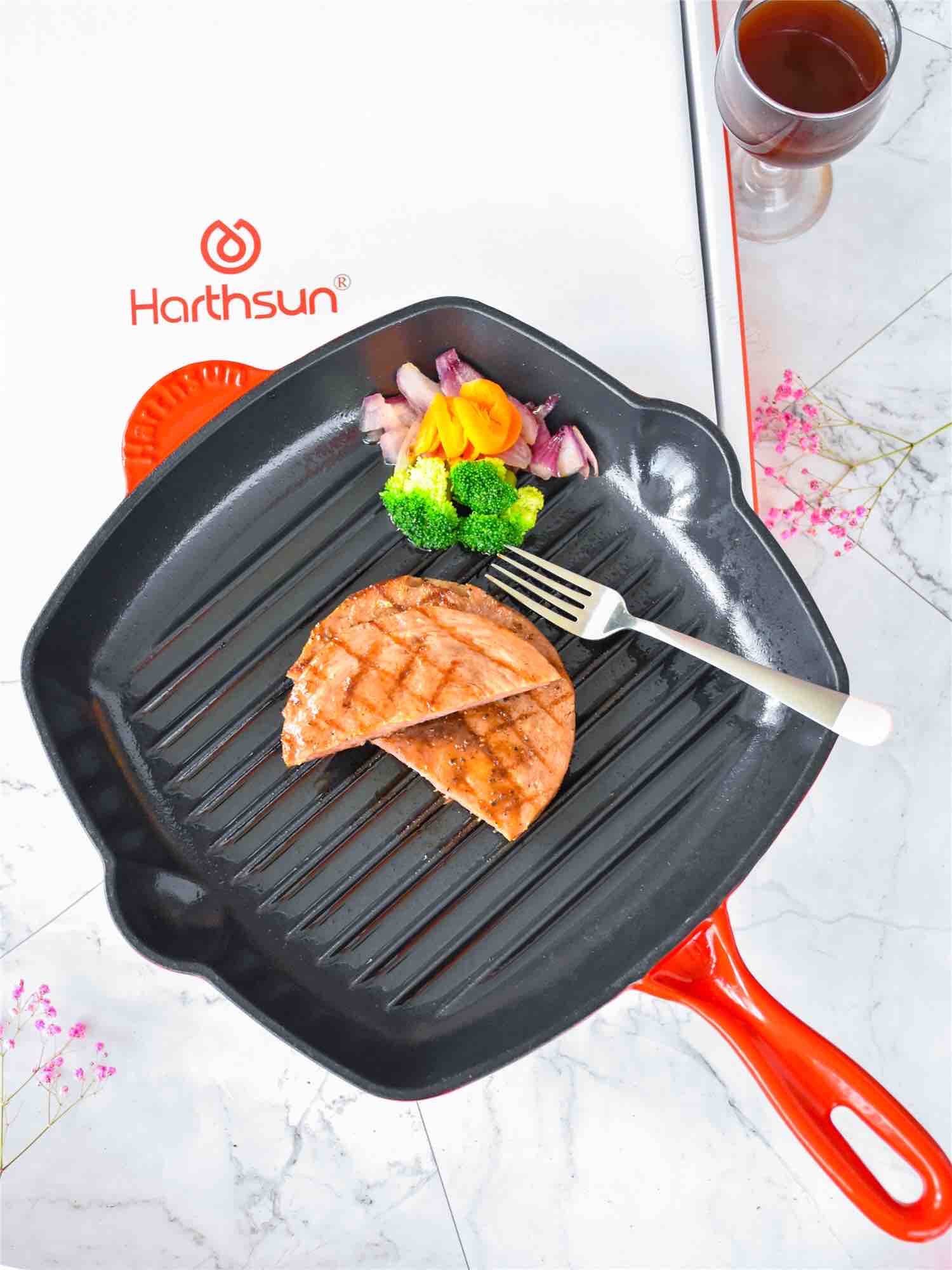 香煎鮮嫩牛排的做法-黑椒味煎菜譜-易網健康養生網 香煎鮮嫩牛排的做法-黑椒味煎菜譜