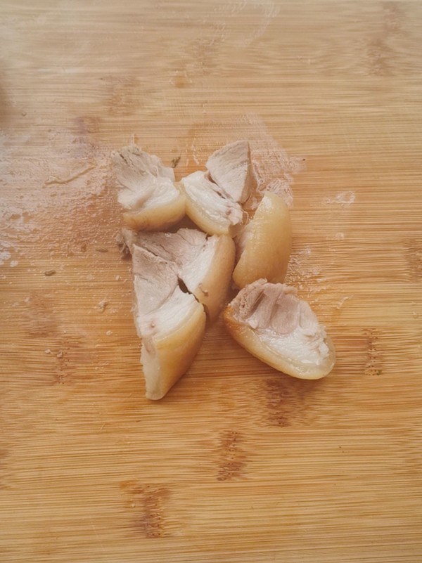 紅樓夢之火腿燉肘子的做法-咸鮮味燉菜譜