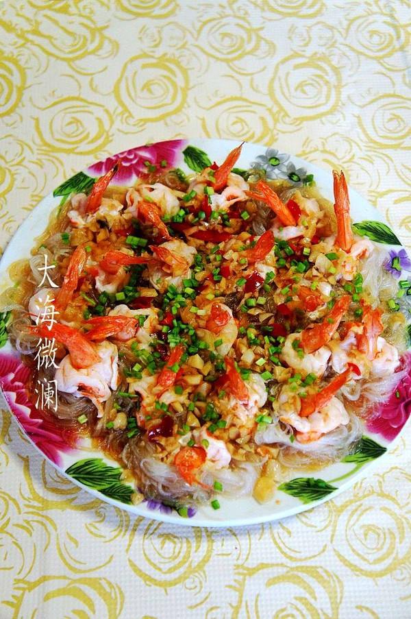 蒜蓉粉絲蒸大蝦的做法-咸鮮味蒸菜譜