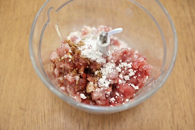 蒸蒸日上——蒸山藥肉丸的做法-家常味蒸菜譜