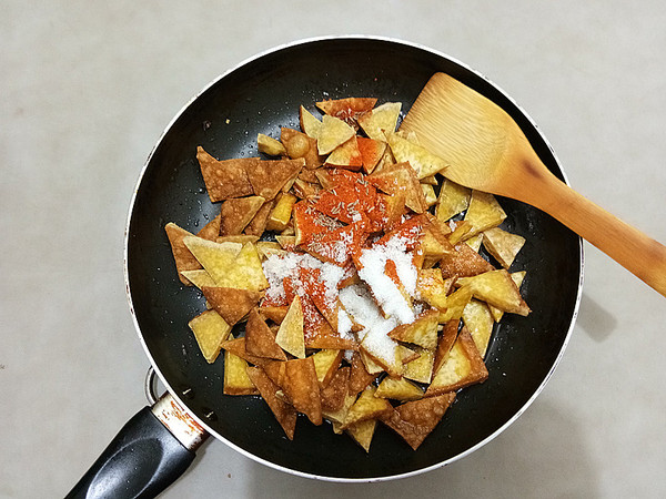 香辣豆腐干的做法-麻辣味其它工藝菜譜-易網健康養生網 香辣豆腐干的做法-麻辣味其它工藝菜譜
